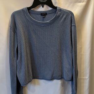 Originality. Ribbed Top in Light Blue - size Medium